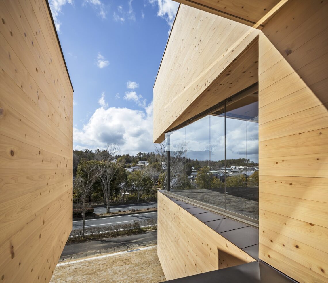 Kibi kogen n square / kengo kuma & associates
