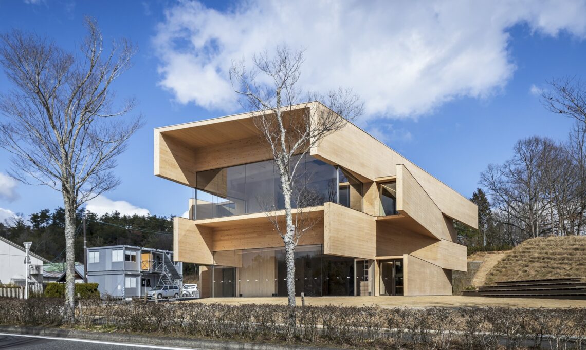 Kibi kogen n square / kengo kuma & associates