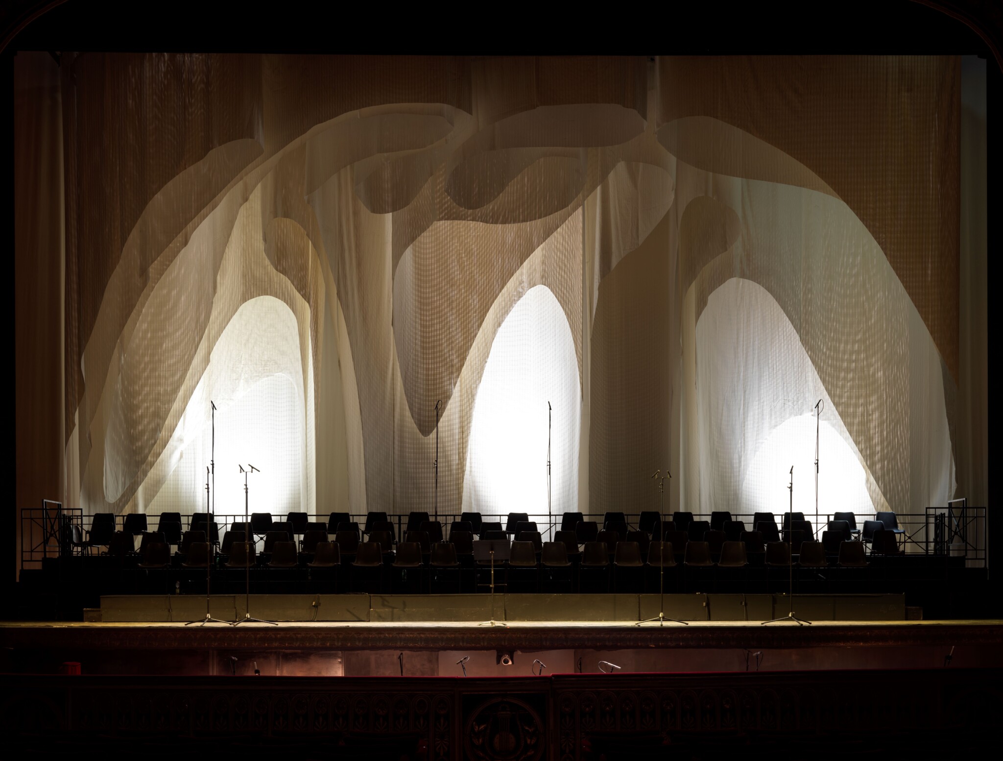 Shiwa Shiwa / Kengo Kuma 23 Shiwa shiwa by kengo kuma: a sensory journey for simon boccanegra with alcantara