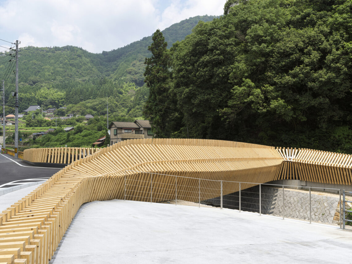 Kusugibashi Bridge / Kengo Kuma &Amp; Associates 3 Kusugibashi bridge / kengo kuma & associates