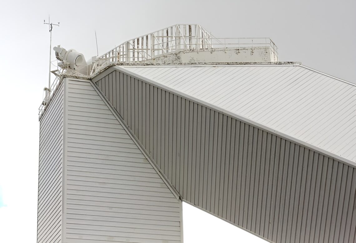 Mcmath-Pierce Solar Telescope, Kitt Peak National Observatory / Som | Classics On Architecture Lab 9 Mcmath-pierce solar telescope, kitt peak national observatory / som | classics on architecture lab