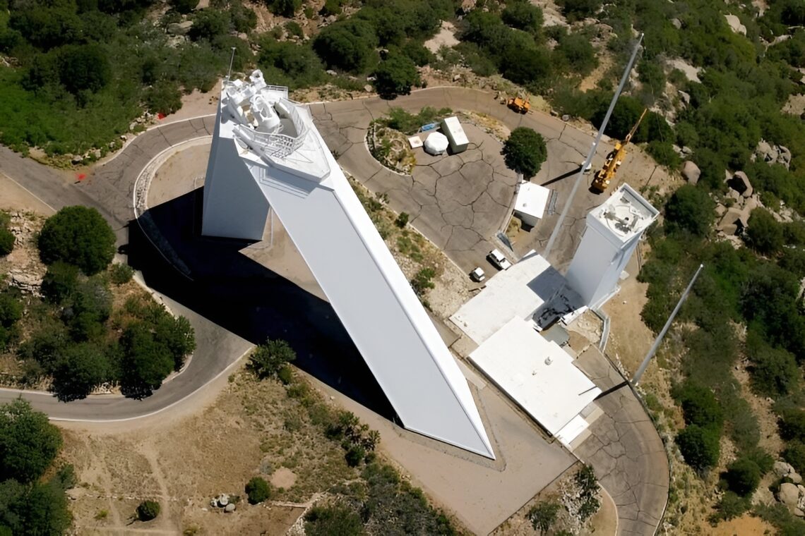 Mcmath-Pierce Solar Telescope, Kitt Peak National Observatory / Som | Classics On Architecture Lab 7 Mcmath-pierce solar telescope, kitt peak national observatory / som | classics on architecture lab