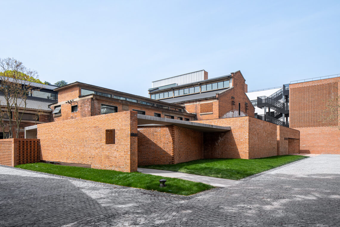 Renovation Of Nanjing Combat Machinery Factory / Mix Architecture 12 Renovation of nanjing combat machinery factory / mix architecture