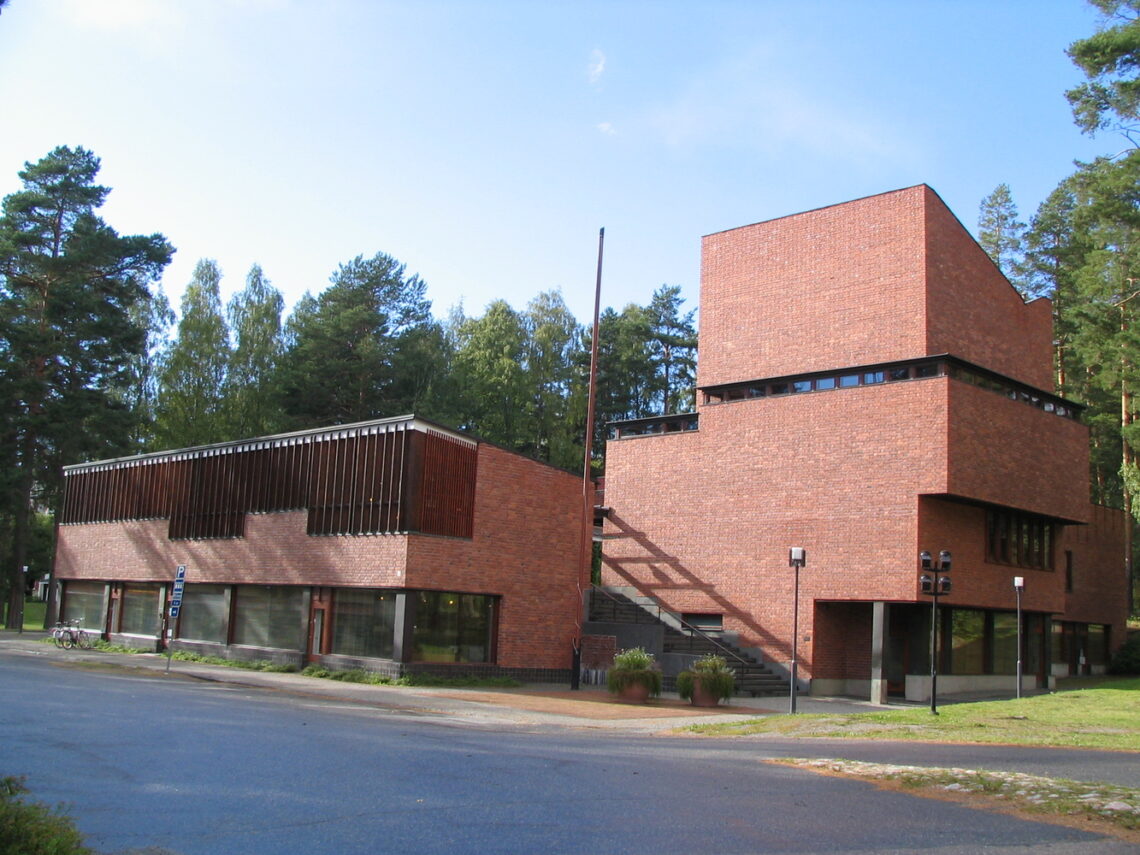 Säynätsalo Town Hall / Alvar Aalto | Classics On Architecture Lab 4 Säynätsalo town hall / alvar aalto | classics on architecture lab