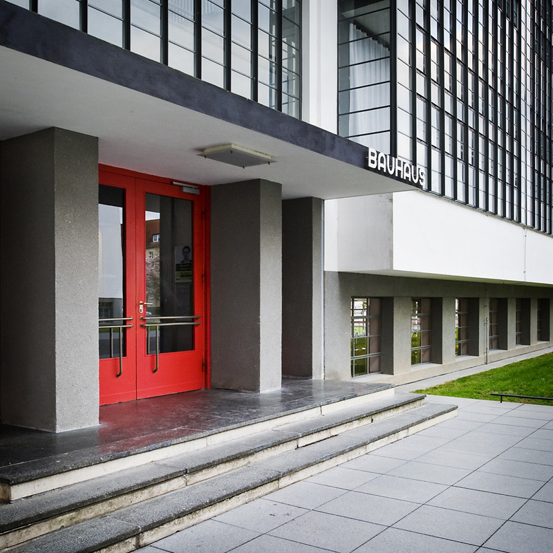 Dessau bauhaus / walter gropius | classics on architecture lab