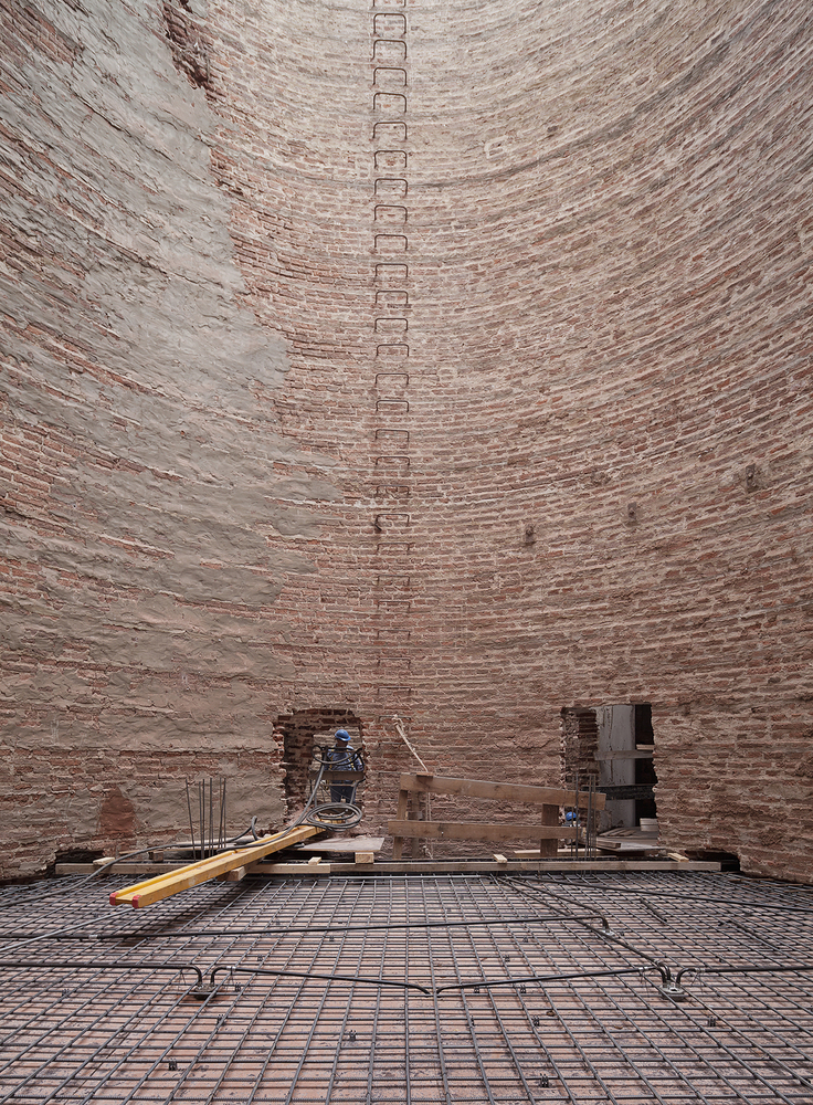 Refunctionalization Of The Marconetti Ex-Mill / Subsecretaría De Obras De Arquitectura, Gobierno De Santa Fe 8 07 mm. May. 16 ® federico cairoli low