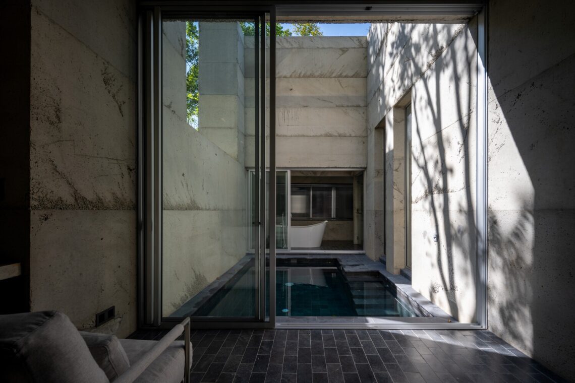 Yellow House / Joys Architects 6 Yellow house / joys architects