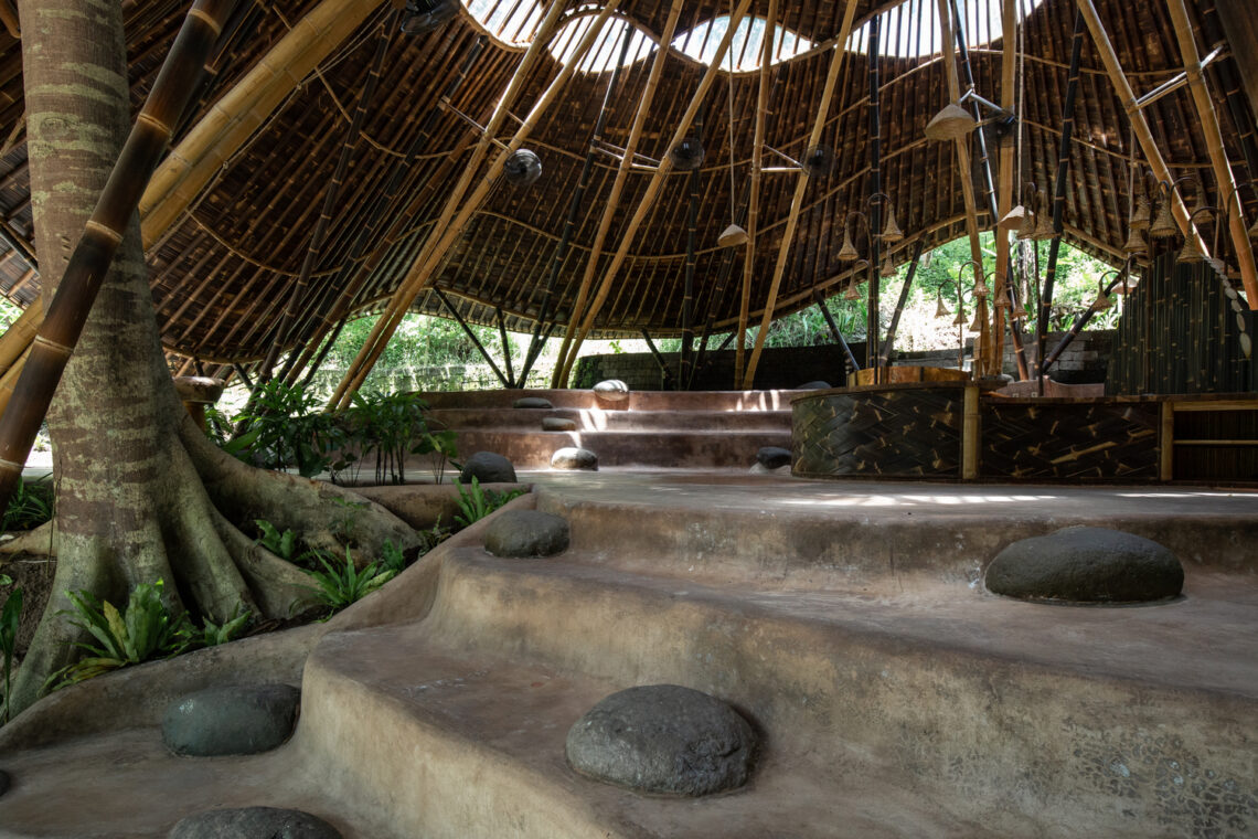 Dapur Naga Communal Kitchen And Dining Space / Bamboo U 3 Dapur naga communal kitchen and dining space / bamboo u