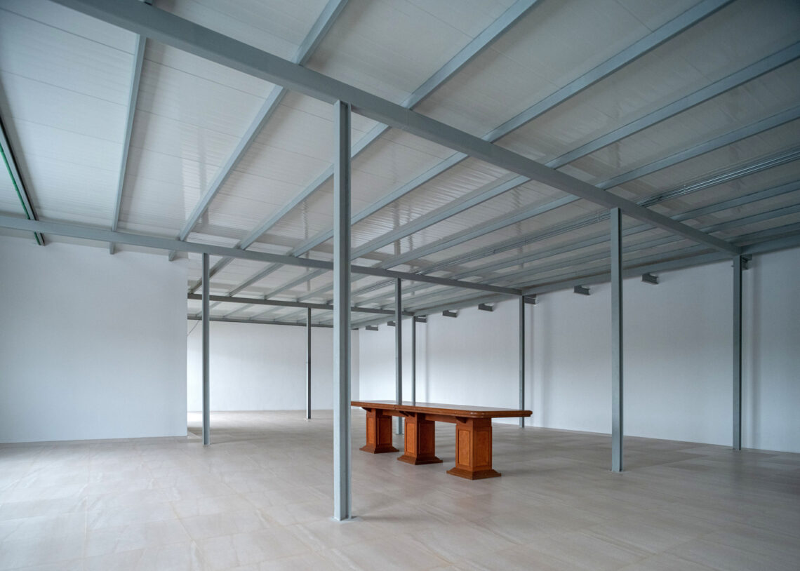 Archive auto service facility / phtaa