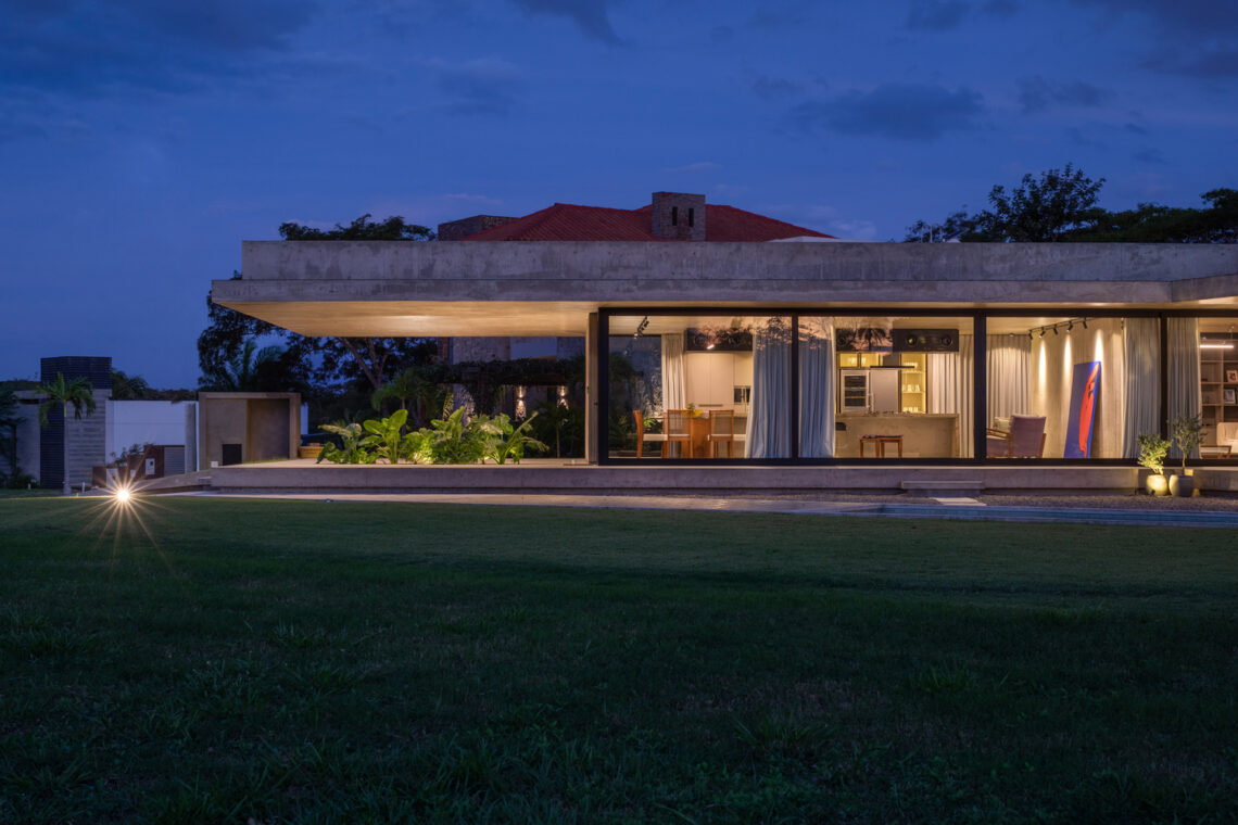 The Pages Residence / Sommet 16 The pages residence / sommet