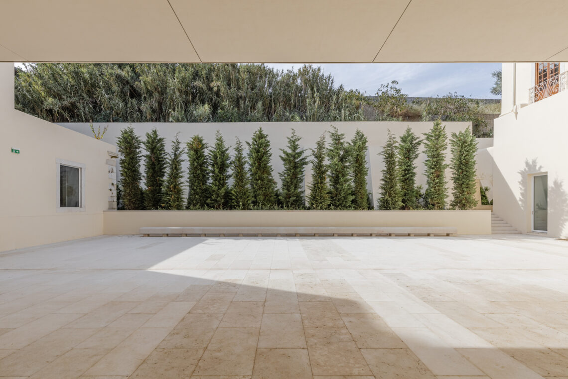 Convento Do Beato Event Center / Risco 17 Convento do beato event center / risco