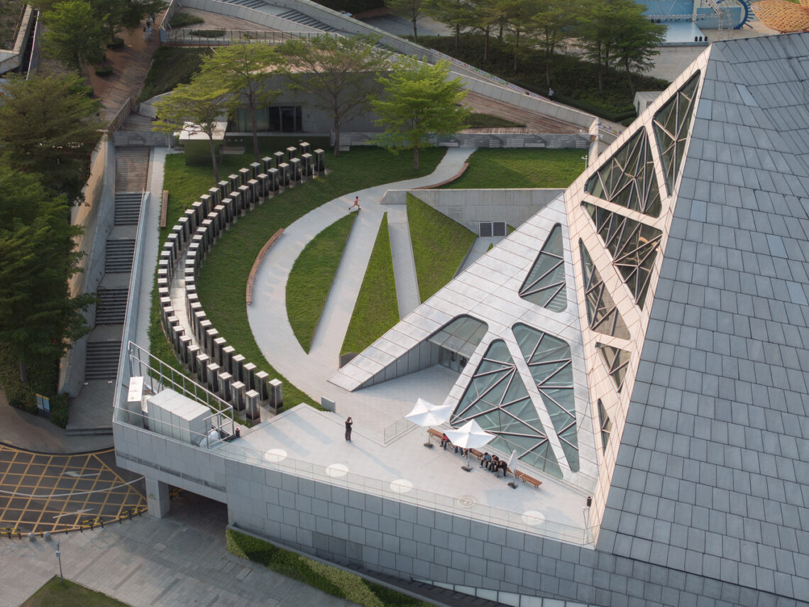 Dji Flagship Store / Various Associates 15 Dji flagship store / various associates