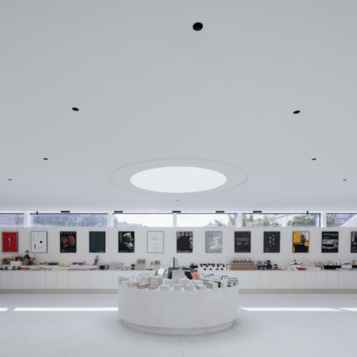 Grand Granary Bookstore Of Librairie Avant-Garde / Seu-Arch Art + Zen Architects 15 Grand granary bookstore of librairie avant-garde / seu-arch art + zen architects