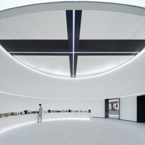 Grand Granary Bookstore Of Librairie Avant-Garde / Seu-Arch Art + Zen Architects 28 Grand granary bookstore of librairie avant-garde / seu-arch art + zen architects