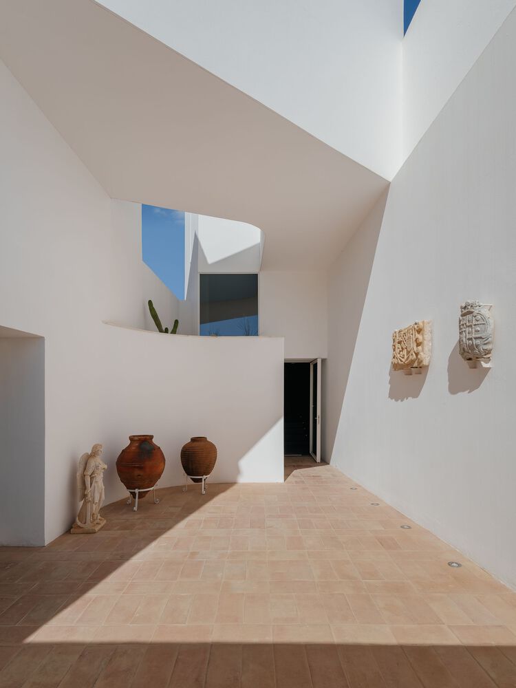 Collector'S House Museum / Atelier Data 14 Collector's house museum / atelier data