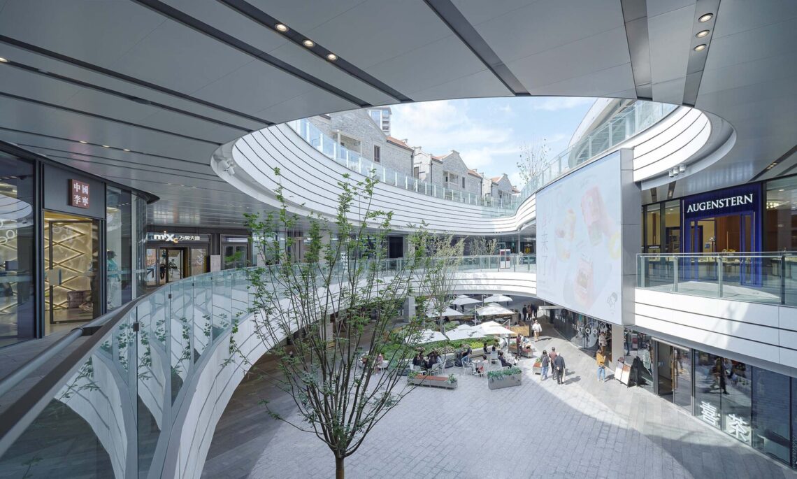 Shanghai suhe mixc world / kokaistudios