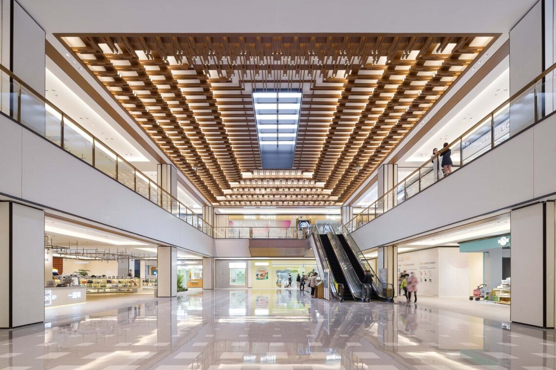 Shanghai suhe mixc world / kokaistudios