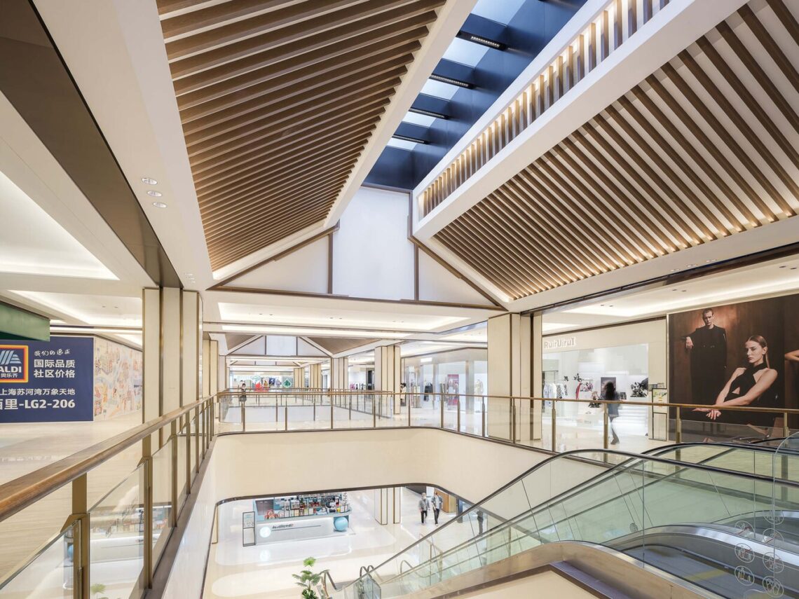 Shanghai suhe mixc world / kokaistudios