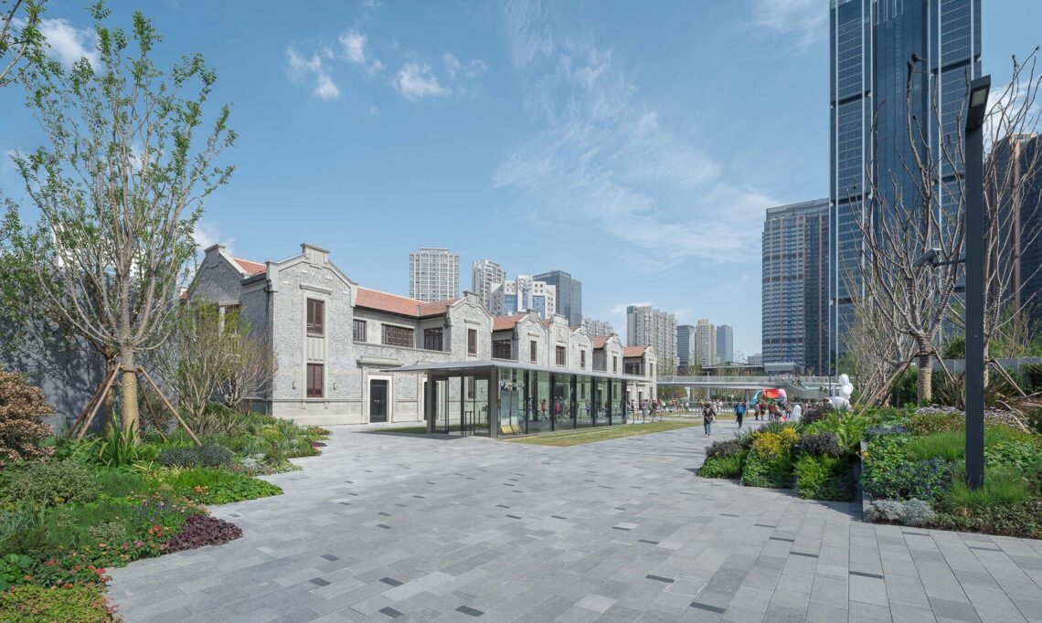Shanghai suhe mixc world / kokaistudios