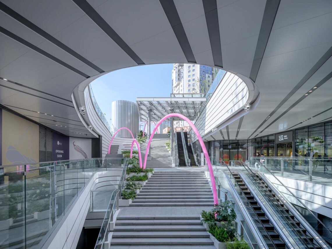Shanghai suhe mixc world / kokaistudios