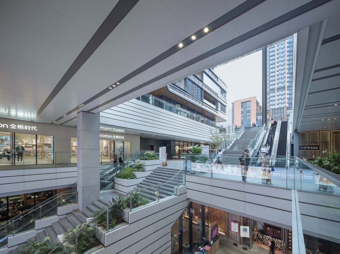 Shanghai suhe mixc world / kokaistudios