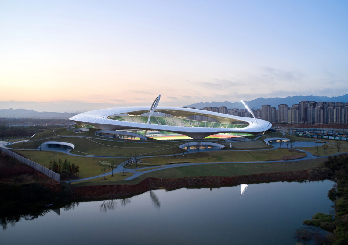 Quzhou sports park / mad architects