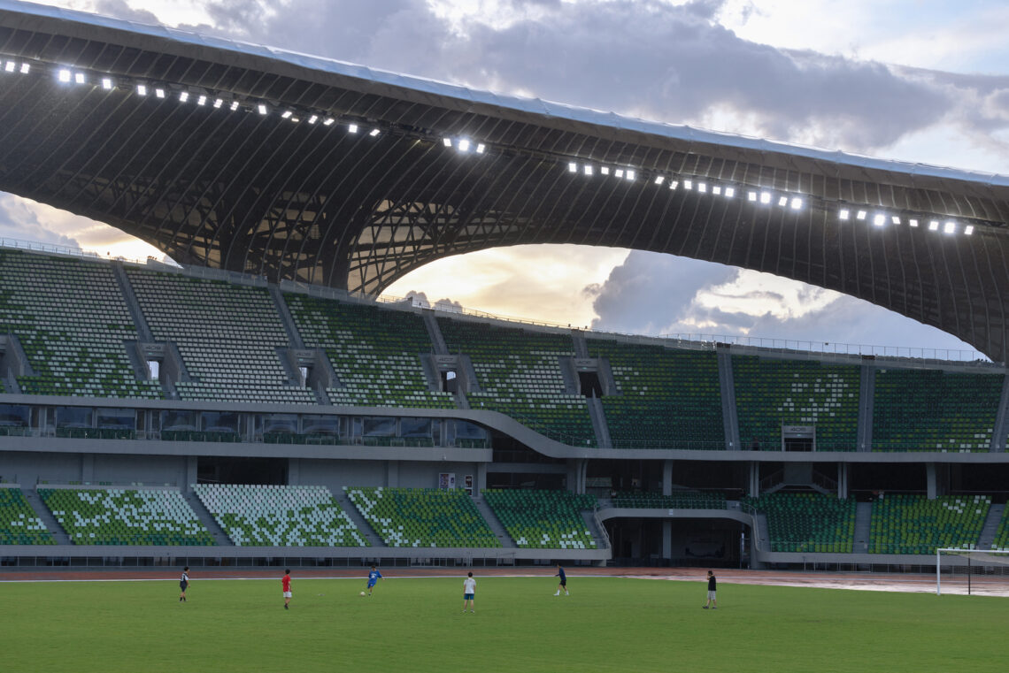 Quzhou sports park / mad architects