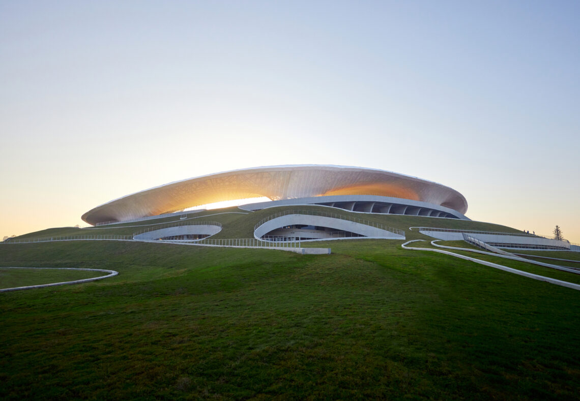 Quzhou sports park / mad architects