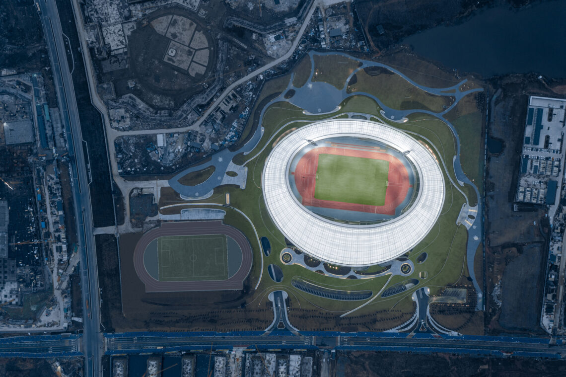 Quzhou sports park / mad architects