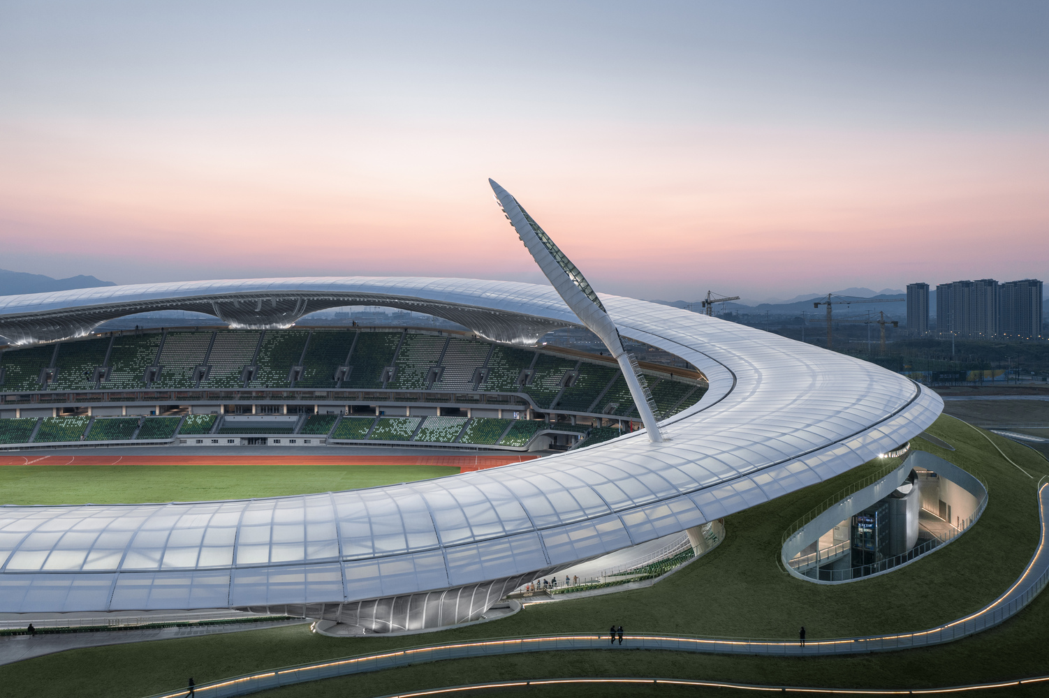 Quzhou sports park / mad architects