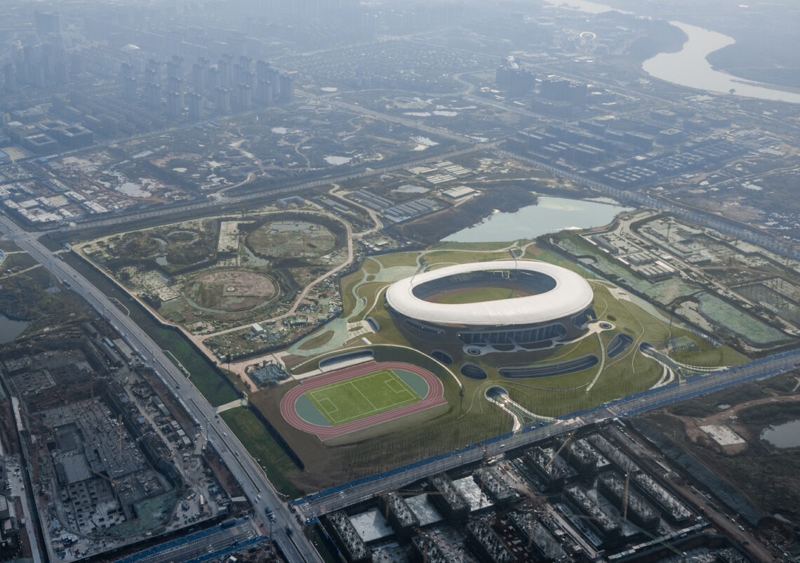 Quzhou sports park / mad architects