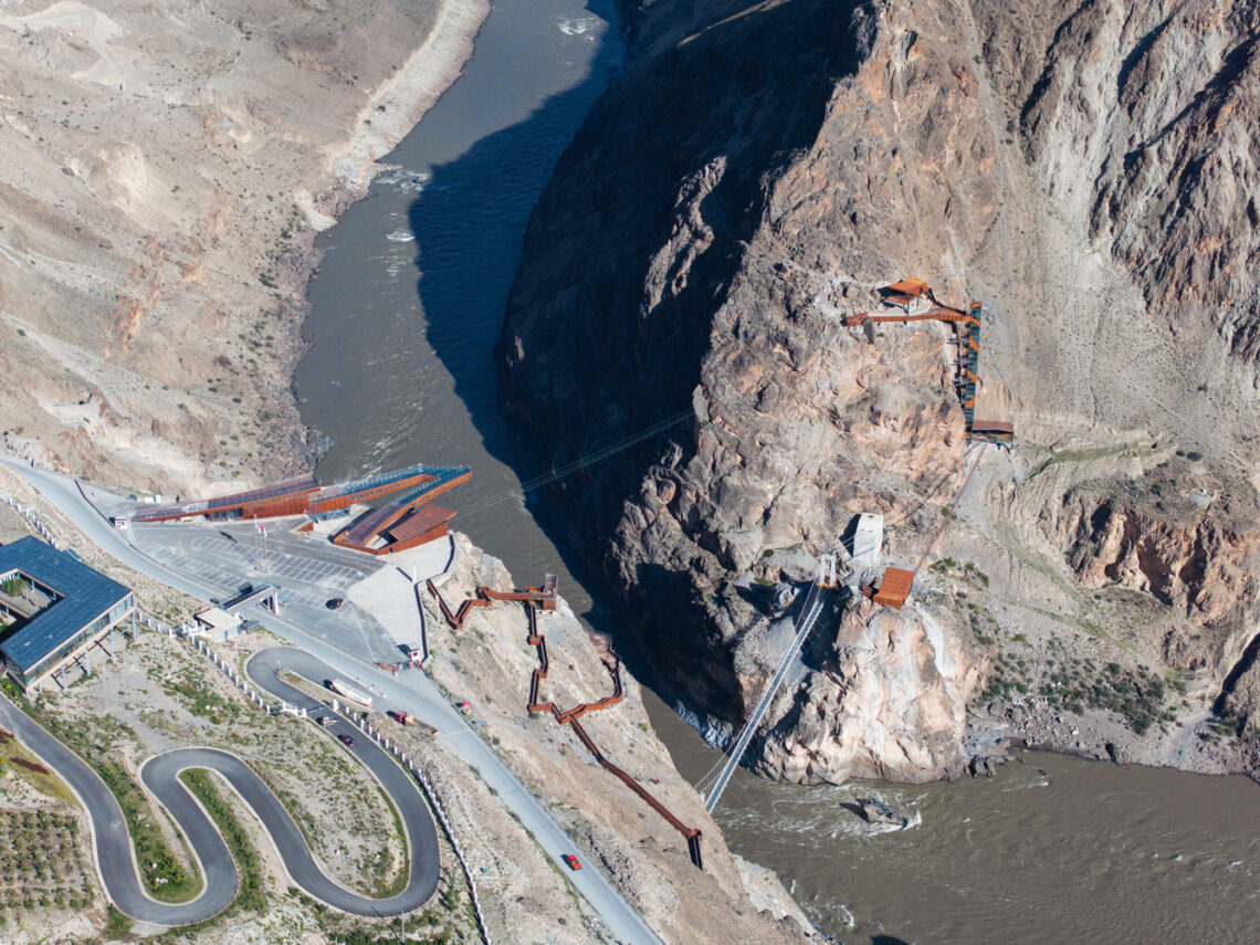 Nujiang River 72 Canyon Scenic Area / Archermit 14 Nujiang river 72 canyon scenic area / archermit