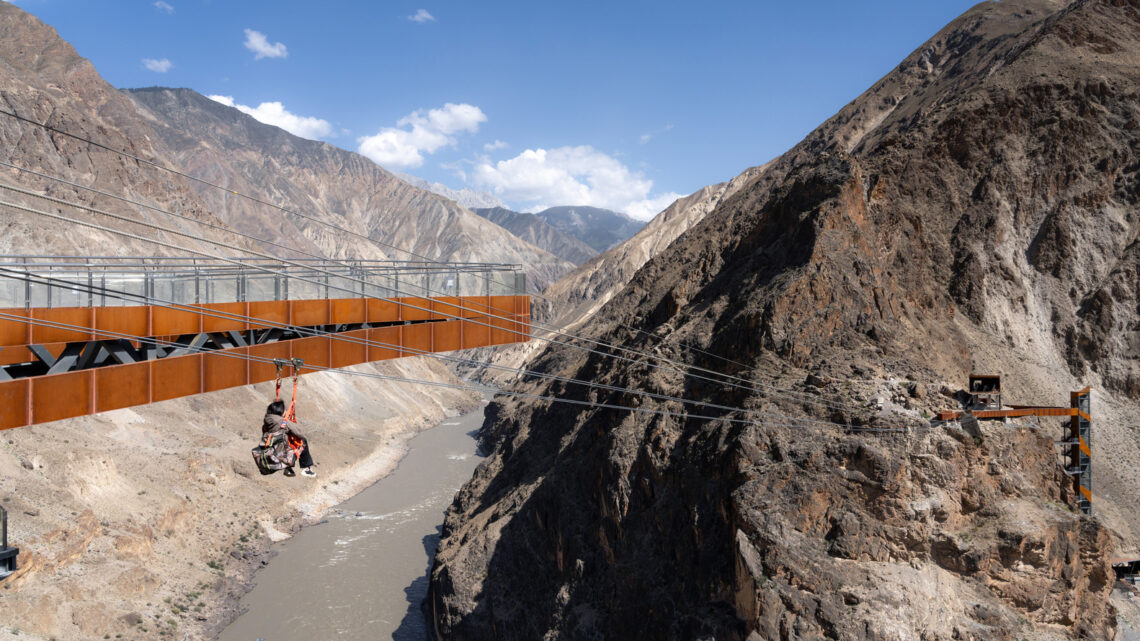 Nujiang River 72 Canyon Scenic Area / Archermit 24 Nujiang river 72 canyon scenic area / archermit