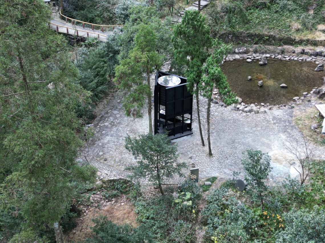 Drop-stop pavilion / aptdotapt