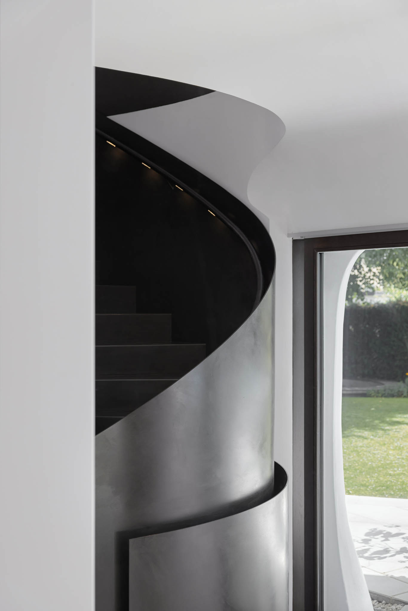 Amorph Living Sculpture / Lechner &Amp; Lechner Architects 3 Amorph living sculpture / lechner & lechner architects