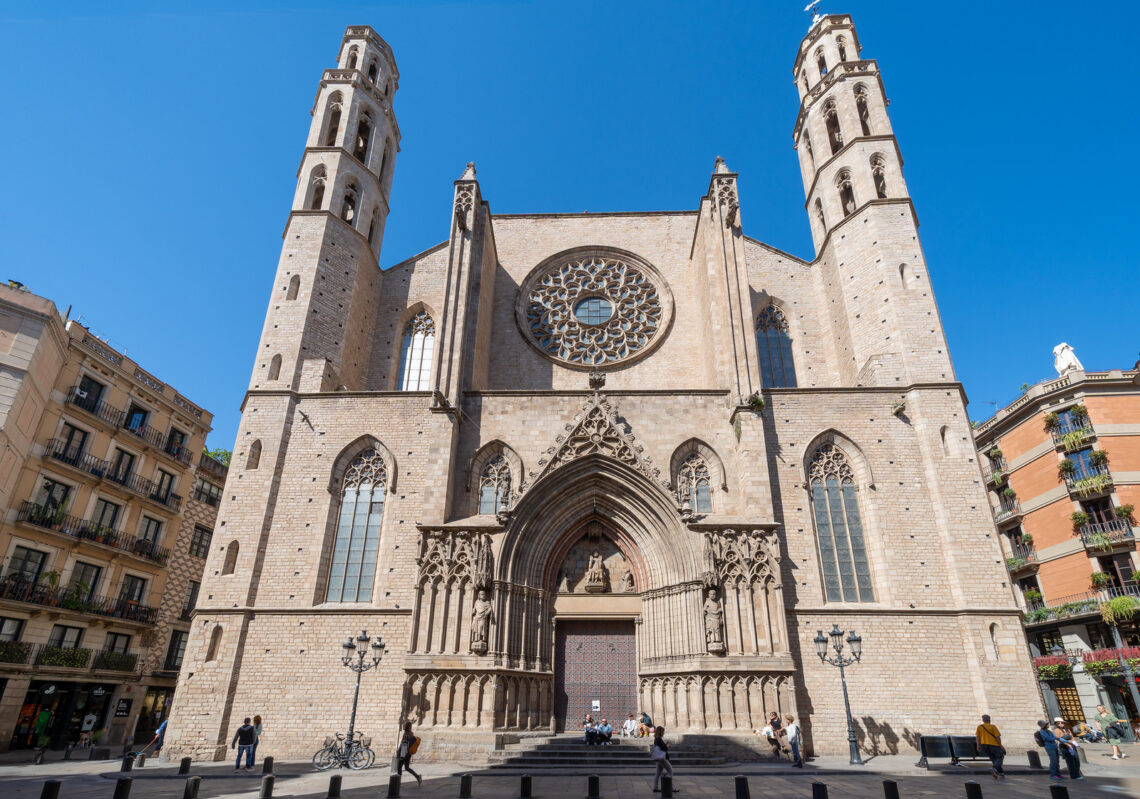 The ultimate guide to barcelona’s architecture and landmarks to visit