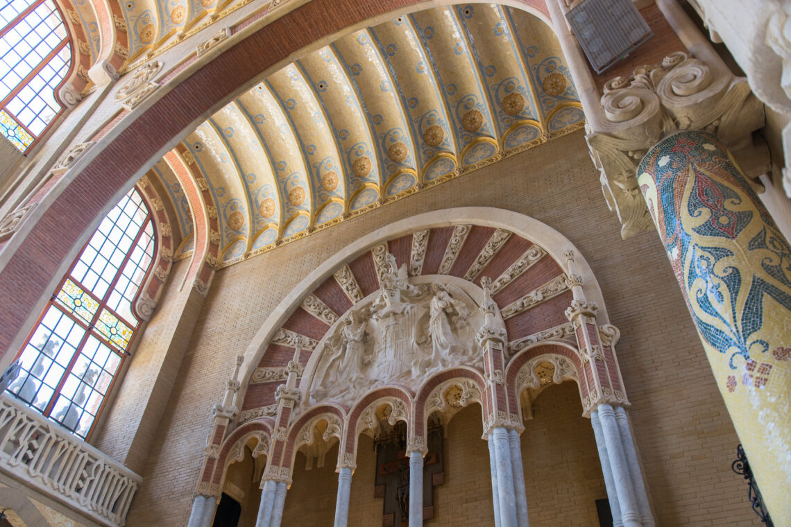 The ultimate guide to barcelona’s architecture and landmarks to visit