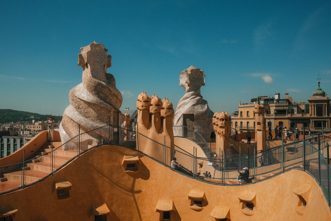 The ultimate guide to barcelona’s architecture and landmarks to visit