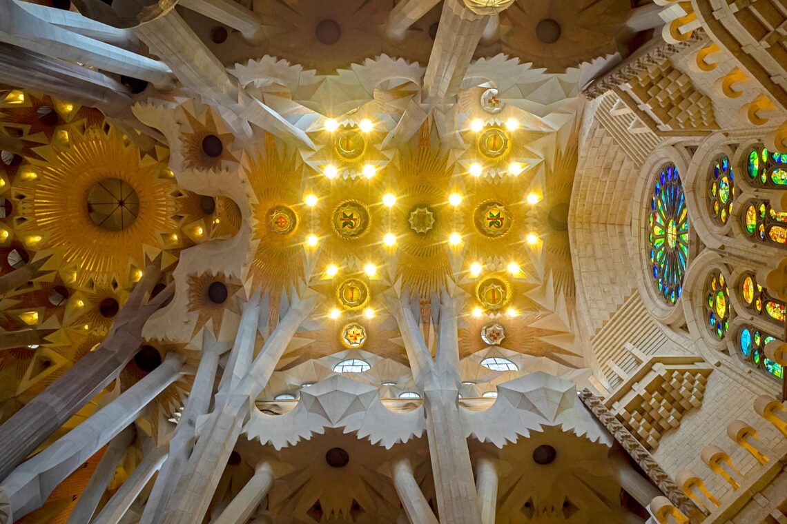 The ultimate guide to barcelona’s architecture and landmarks to visit
