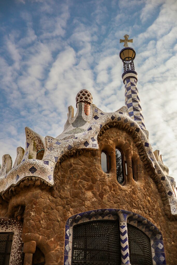 The ultimate guide to barcelona’s architecture and landmarks to visit