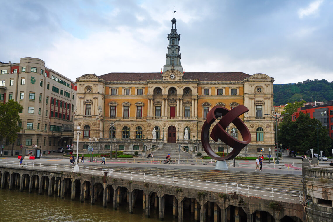 The ultimate guide to bilbao’s architecture and landmarks to visit