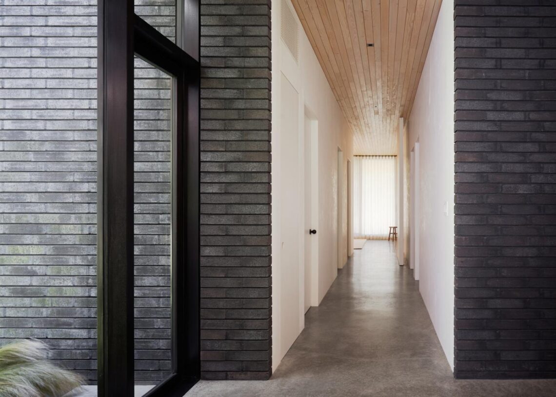 Goc the rambler long hall