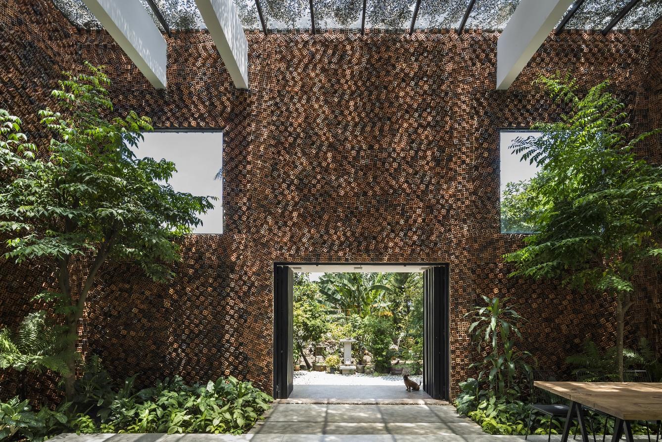 Interview with bui the long of cta creative architects