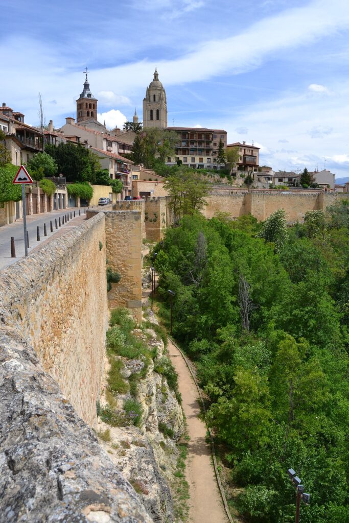 The ultimate guide to toledo’s architecture and landmarks to visit