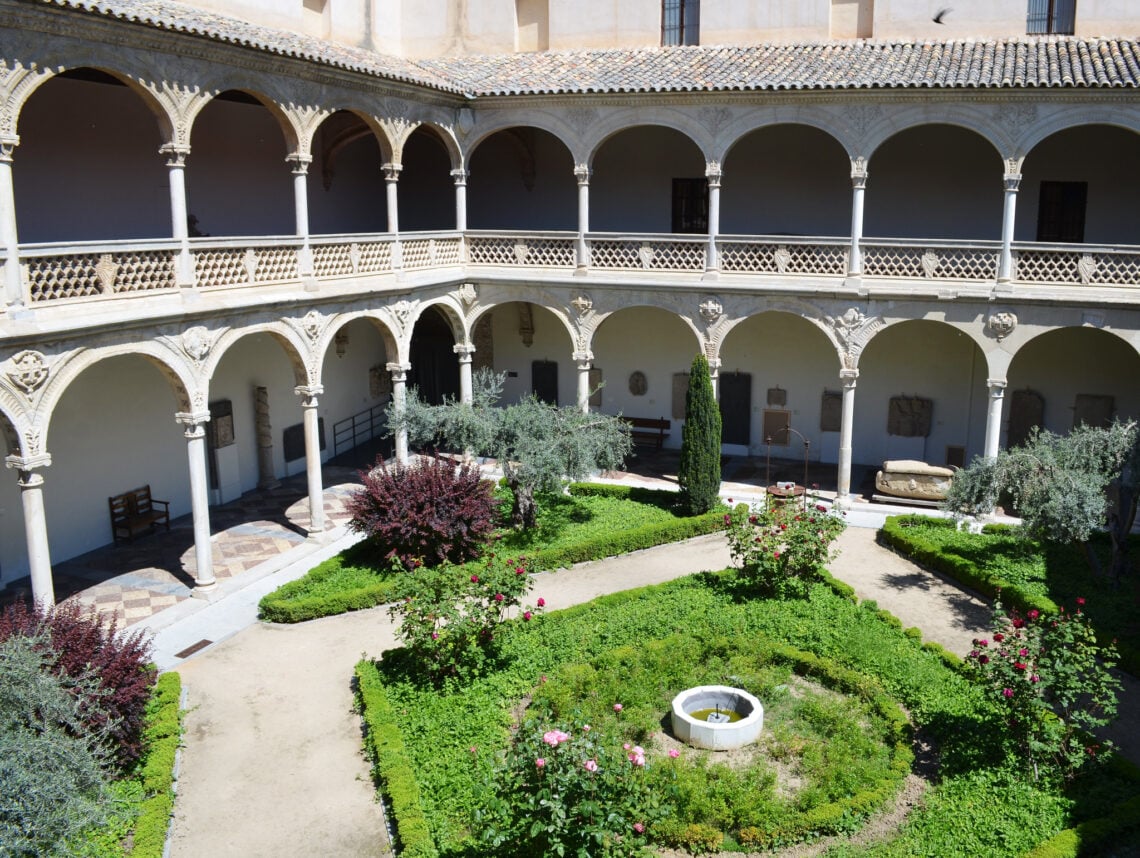 The ultimate guide to toledo’s architecture and landmarks to visit