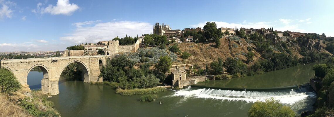 The ultimate guide to toledo’s architecture and landmarks to visit