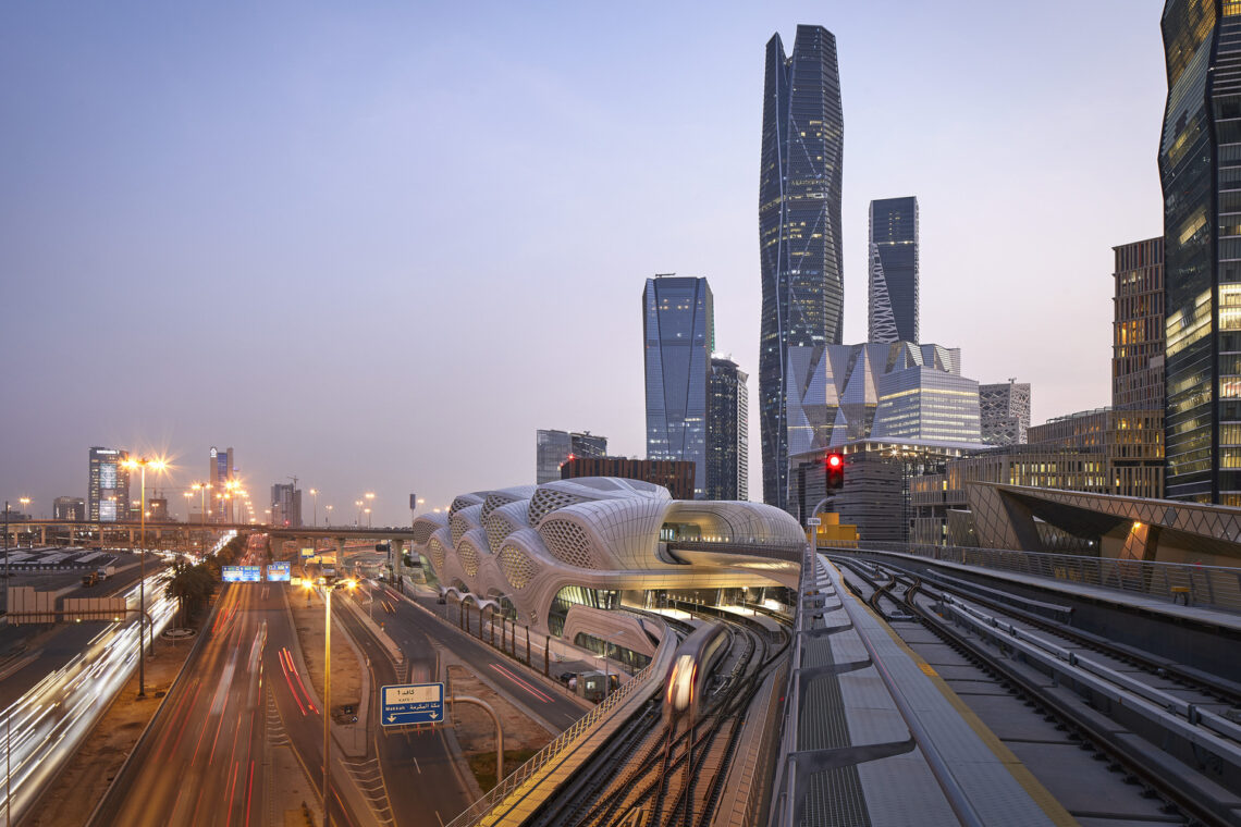 King Abdullah Financial District Metro Station / Zaha Hadid Architects 18 King abdullah financial district metro station / zaha hadid architects