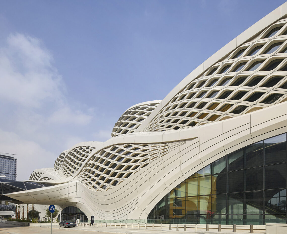 King Abdullah Financial District Metro Station / Zaha Hadid Architects ...