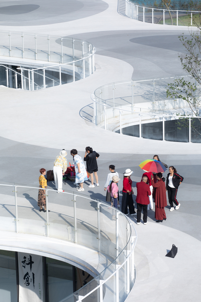 Lujiatan Wetland Park Commercial Service Center / Muda-Architects 22 Lujiatan wetland park commercial service center / muda-architects
