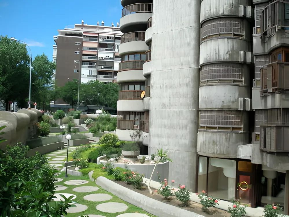 Torre Blancas / Francisco Javier Sáenz De Oiza | Classics On Architecture Lab 29 Torre blancas / francisco javier sáenz de oiza | classics on architecture lab